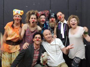 Equipo de arte y presencia